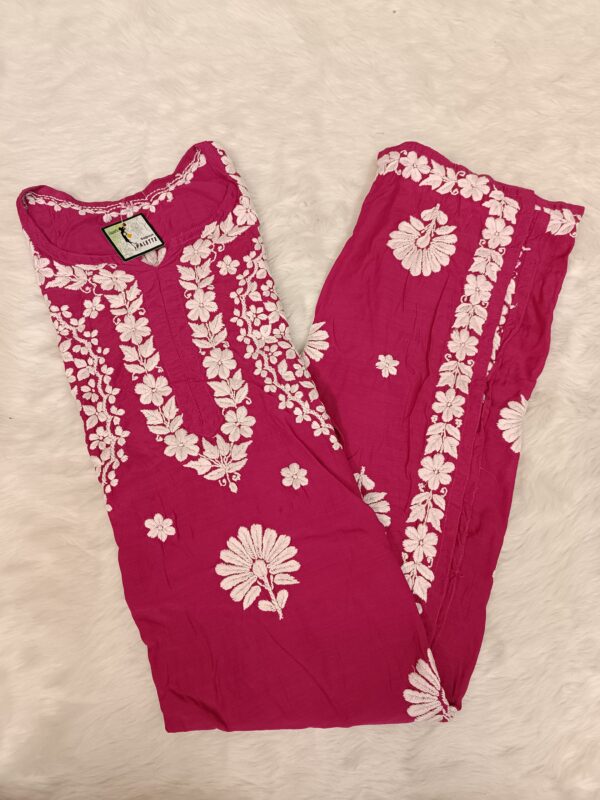 Maslin Jacket Pattern Chikankari Kurti With 3D Front & Back Thread Work