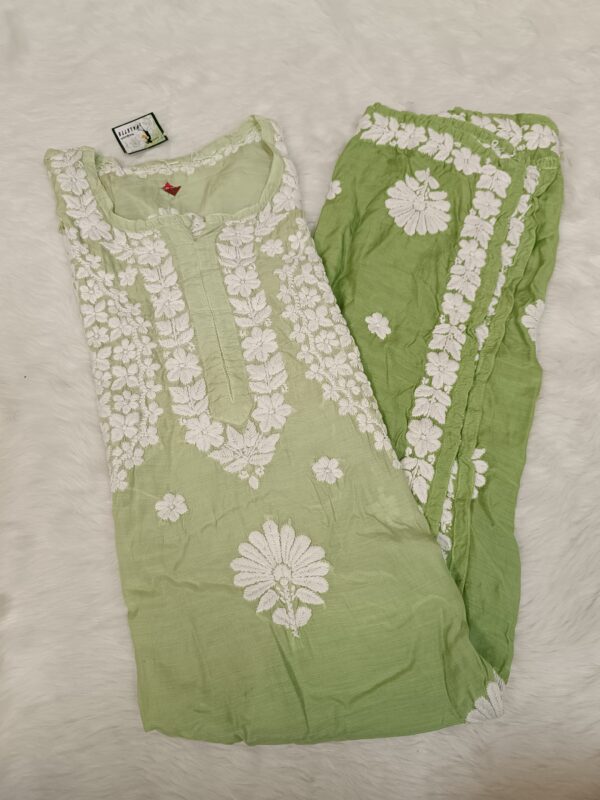 Maslin Jacket Pattern Chikankari Kurti With 3D Front & Back Thread Work