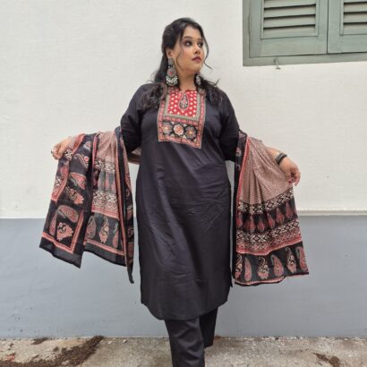 Authentic Chikankari Kurtis – Anu’s Fashion Palette