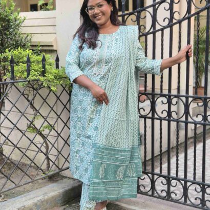 Authentic Chikankari Kurtis – Anu’s Fashion Palette