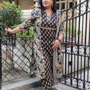 Authentic Chikankari Kurtis – Anu’s Fashion Palette
