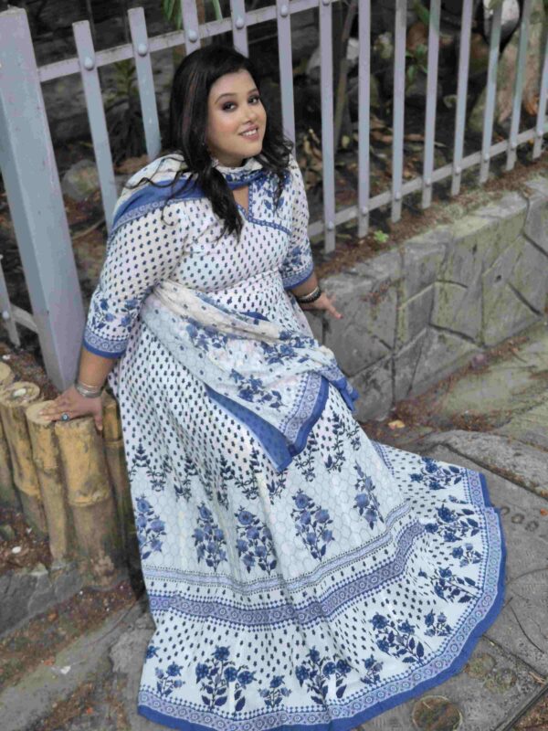 Authentic Chikankari Kurtis – Anu’s Fashion Palette