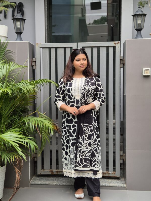 Authentic Chikankari Kurtis – Anu’s Fashion Palette