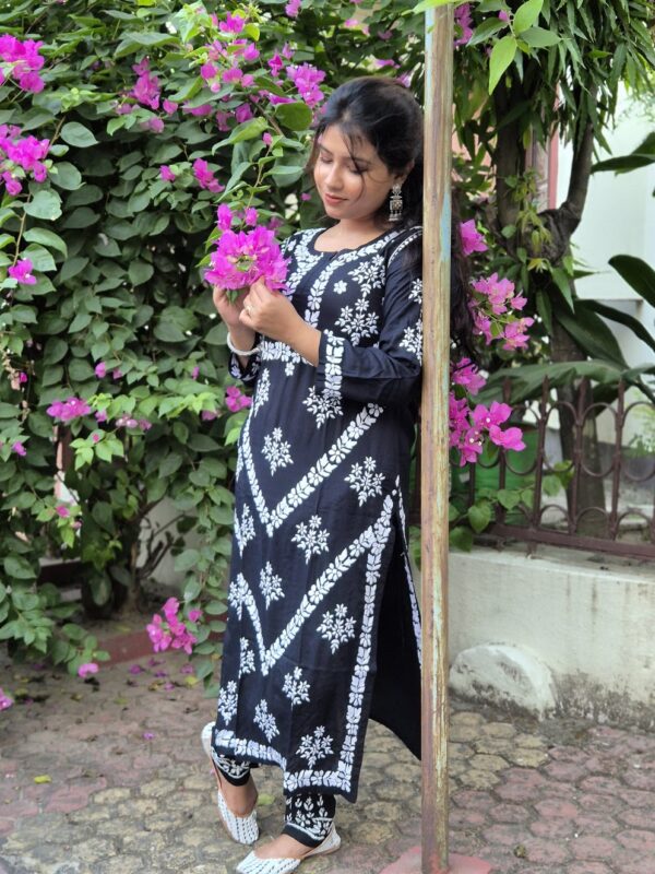Authentic Chikankari Kurtis – Anu’s Fashion Palette
