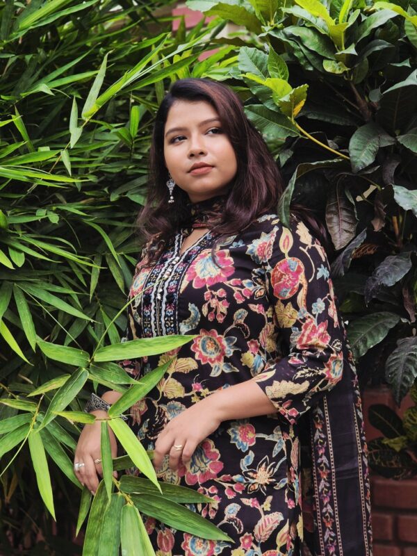 Authentic Chikankari Kurtis – Anu’s Fashion Palette