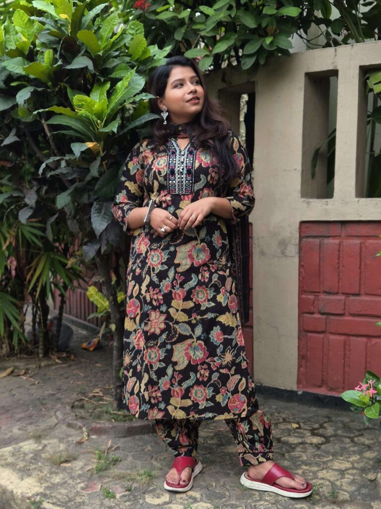 Authentic Chikankari Kurtis – Anu’s Fashion Palette