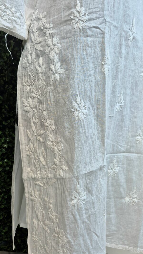 Cotton malmal chikankari