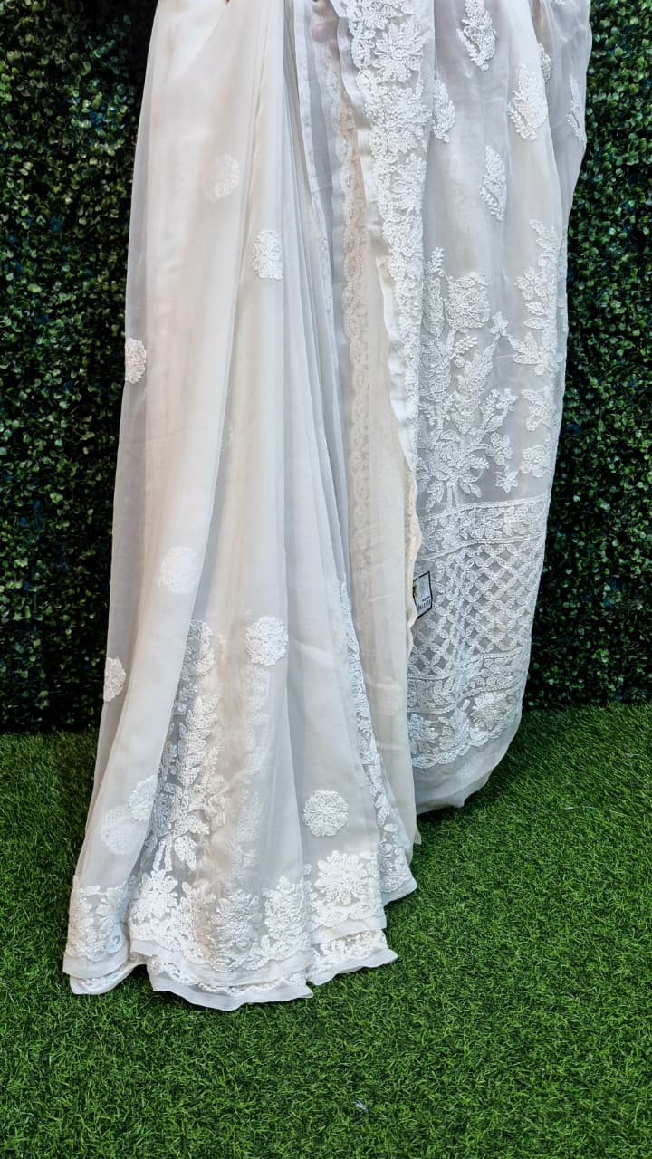 Gorget Chikankari border pallu saree