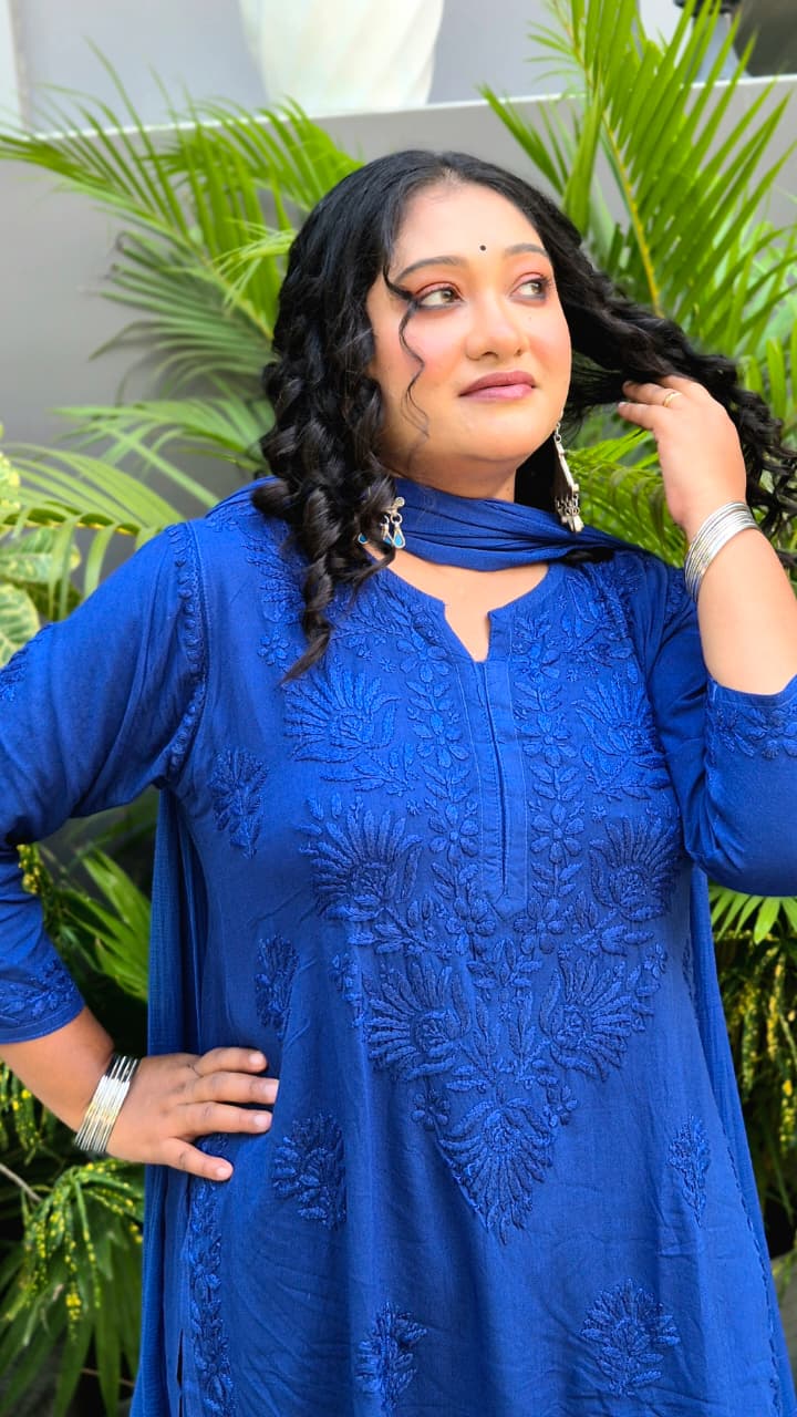 Chikankari Rayon self  3 pc set