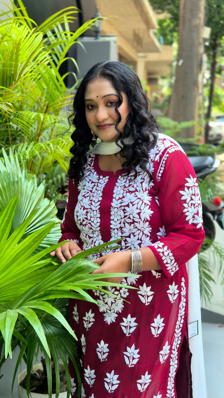 Chikankari gorget ghaspatti work kurti