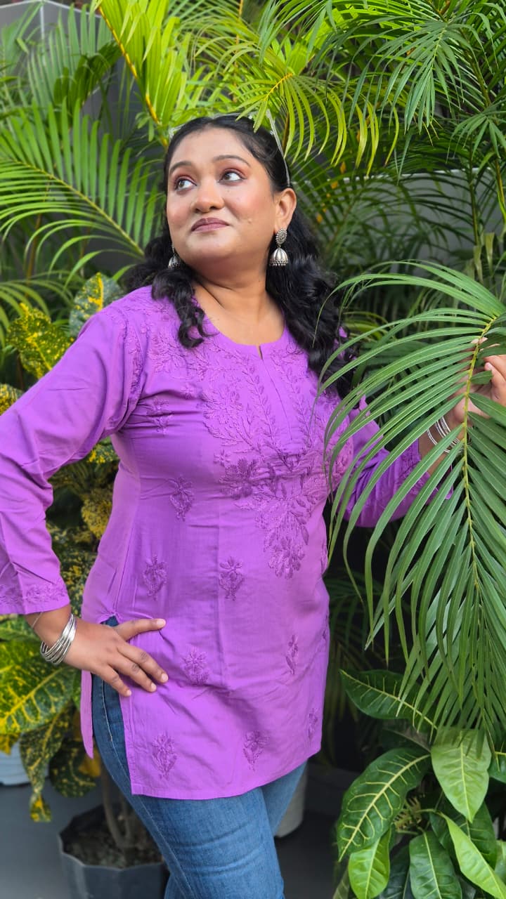 Rayon chikankari self short top