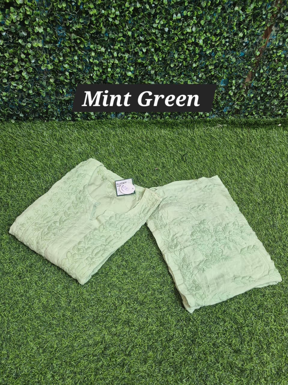 3d modal set self  chikankari work