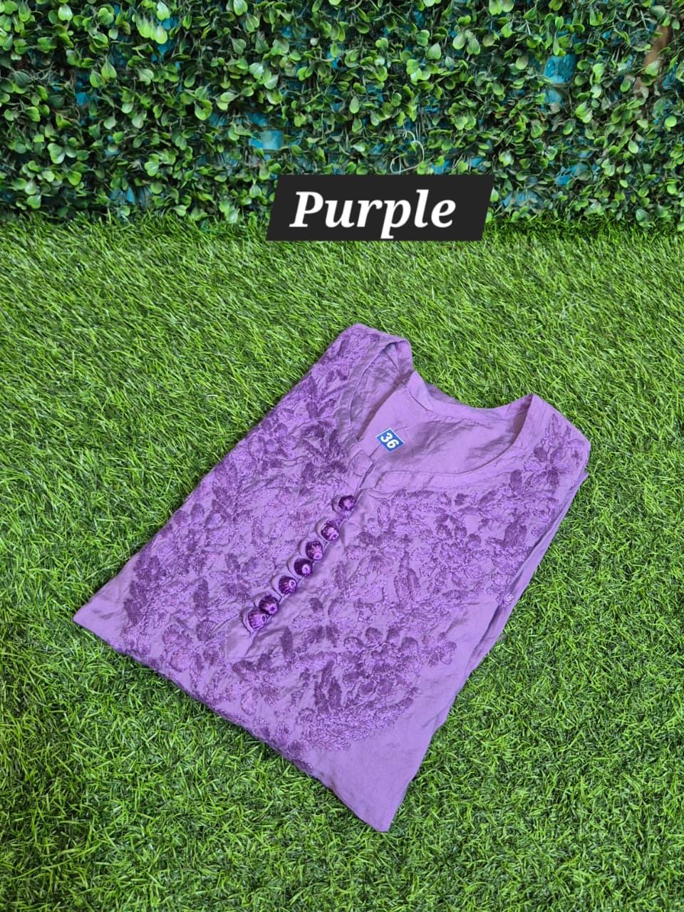 Chanderi chikankari self short top