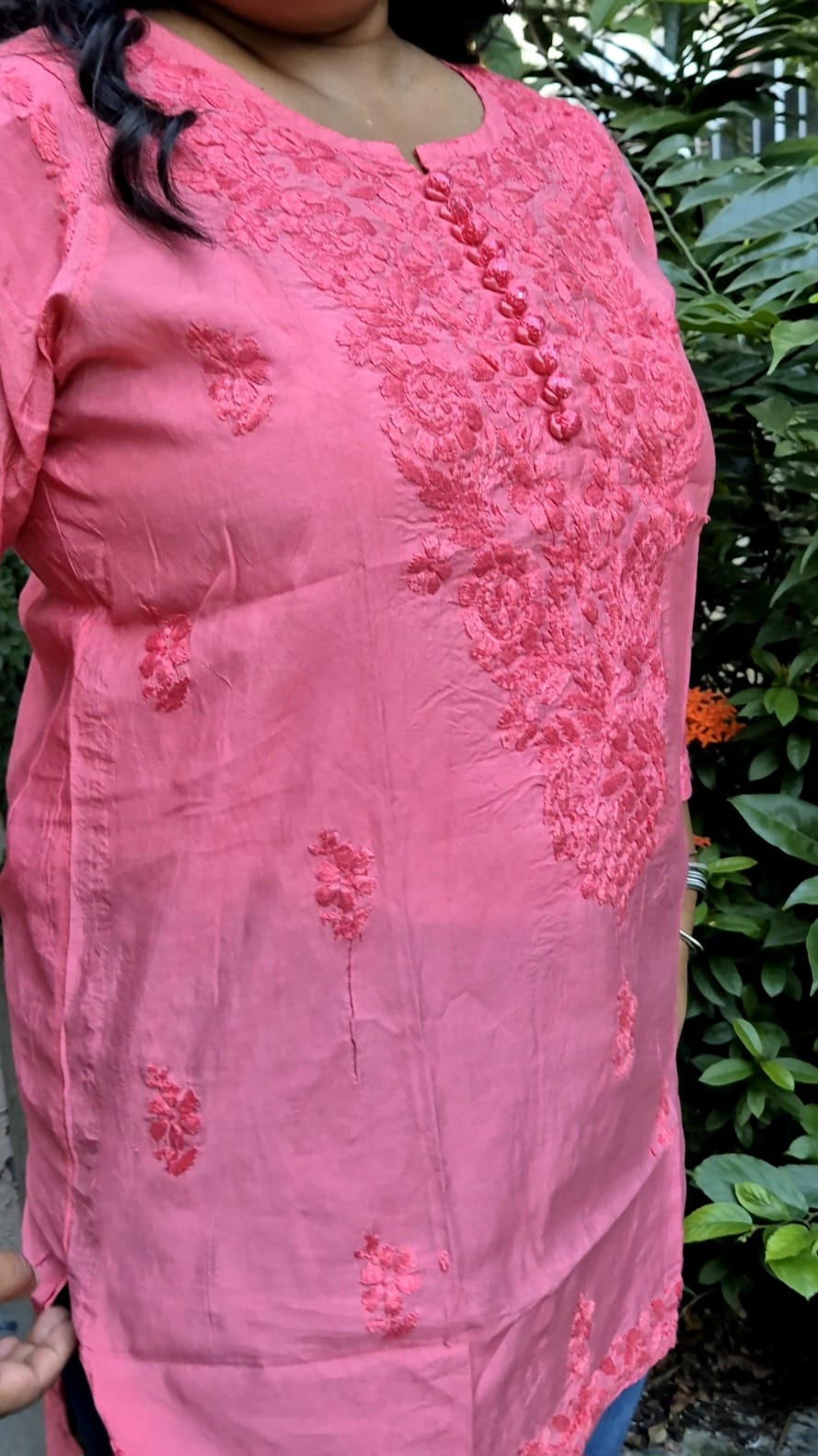 Chanderi chikankari self short top