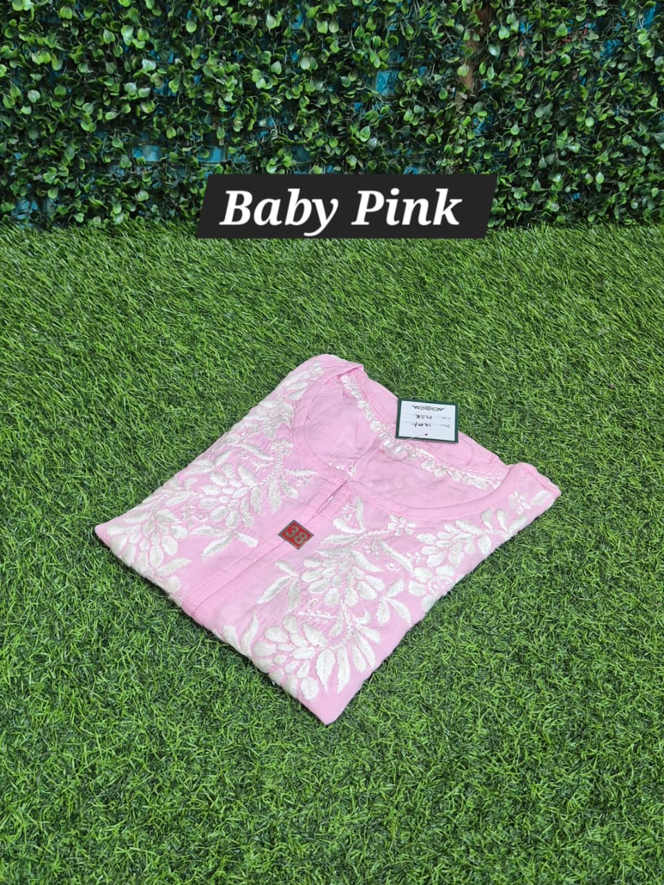 Modal single rose chikankari kurti