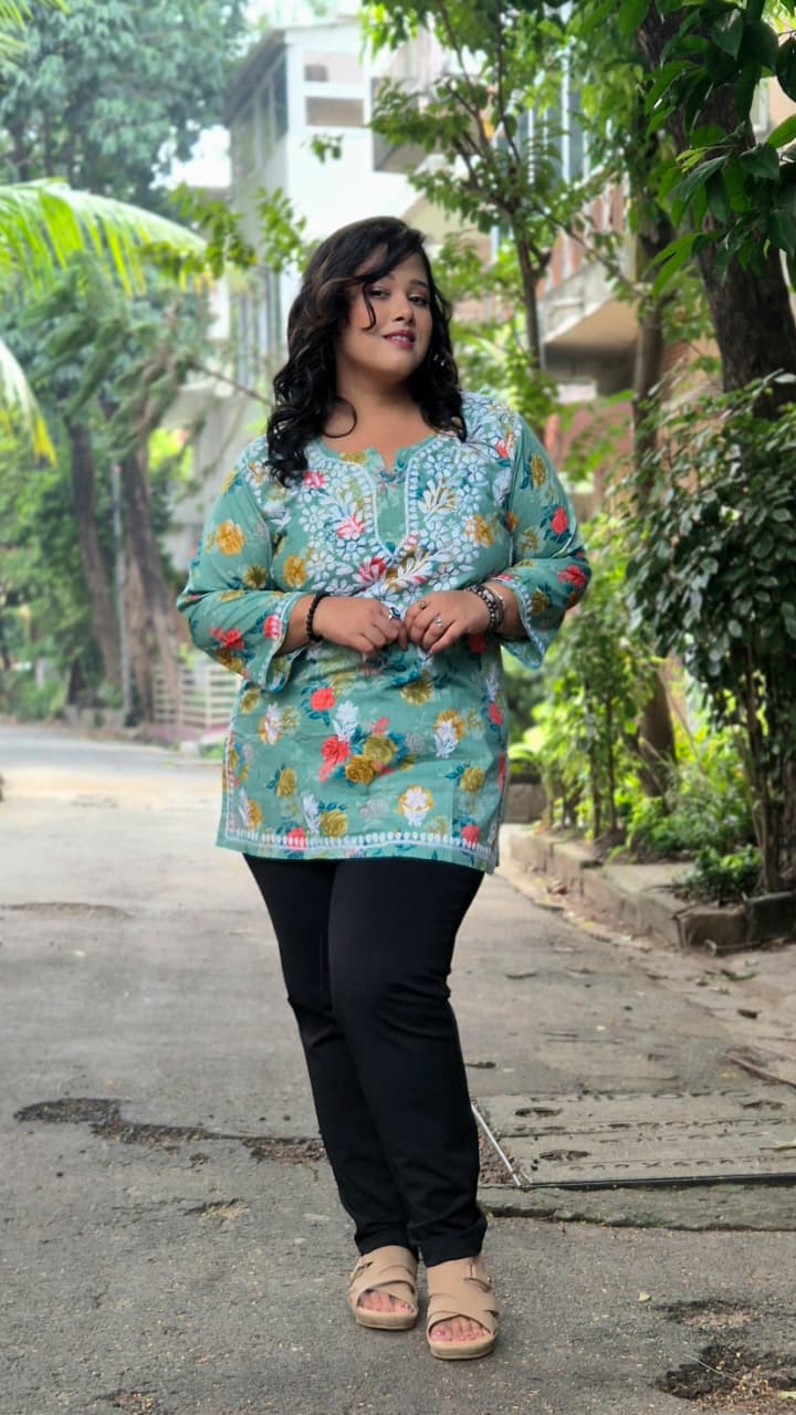 Printed malmal chikankari short top