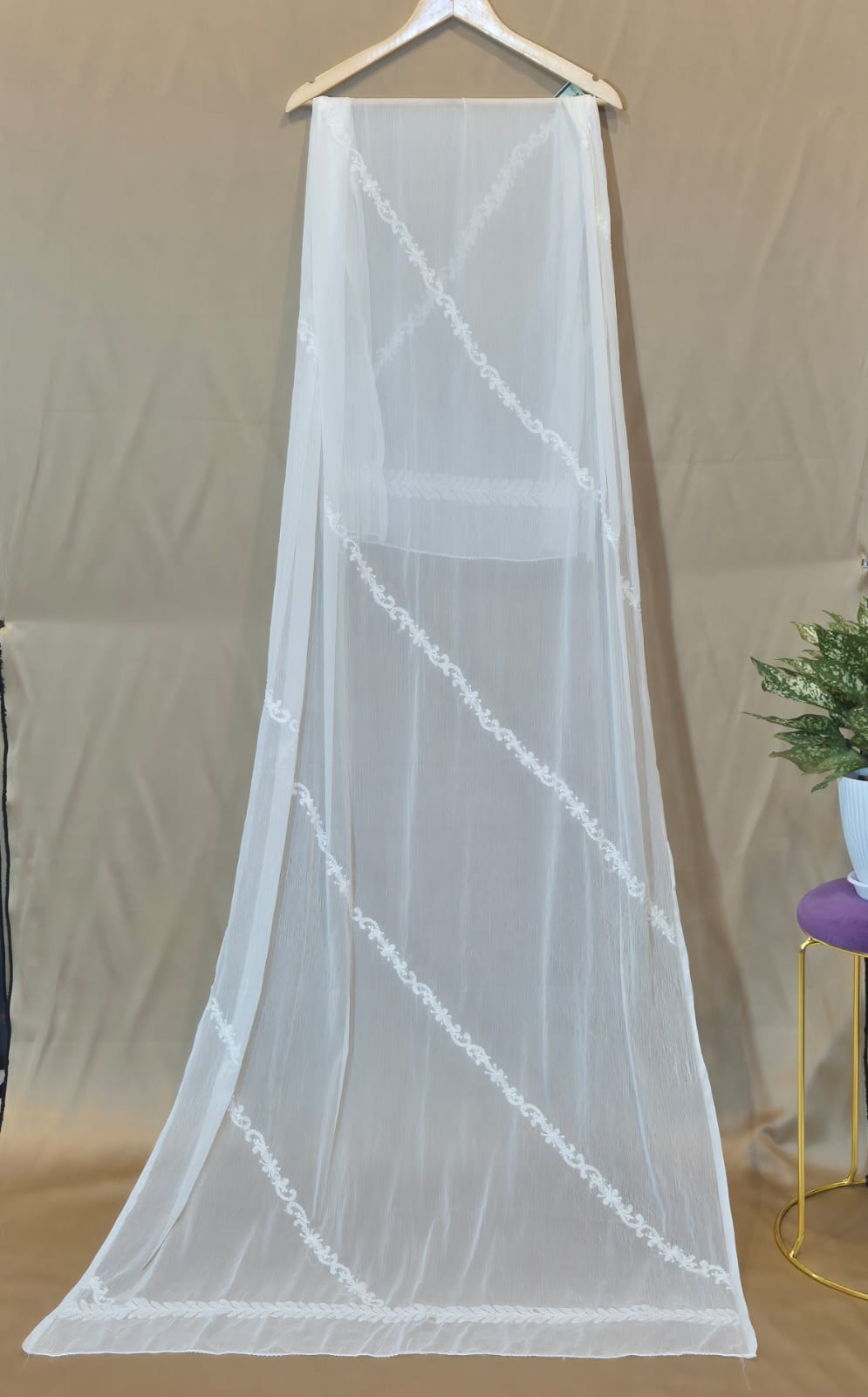 207de7de-d682-41b1-9c8e-f91cfa25f043