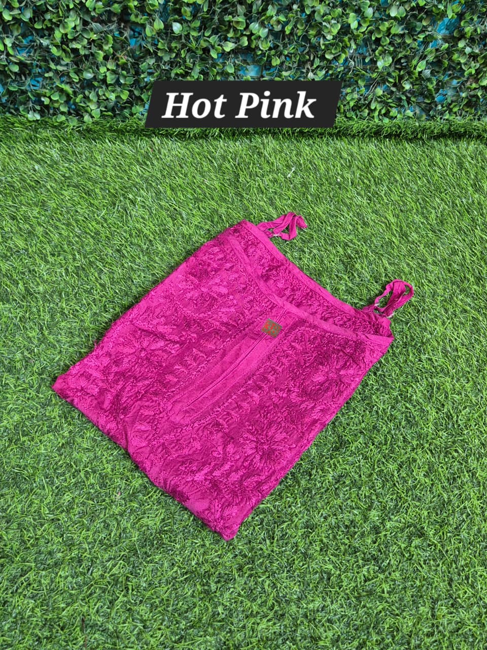 Maslin Noodles Strap Short Chikenkari Kurti