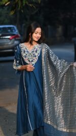 Mul Chanderi A Line 3Piece Set - Image 4