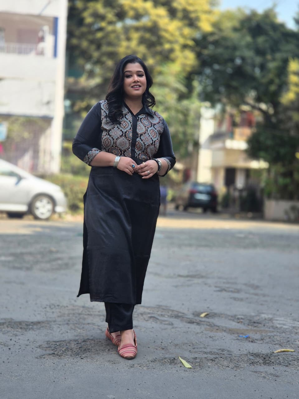 Black Shirt Collar Mashroo Kurti
