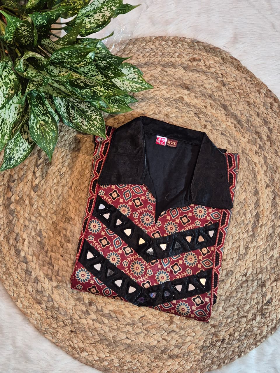 Mashroo Mirror Work Collar Kurti