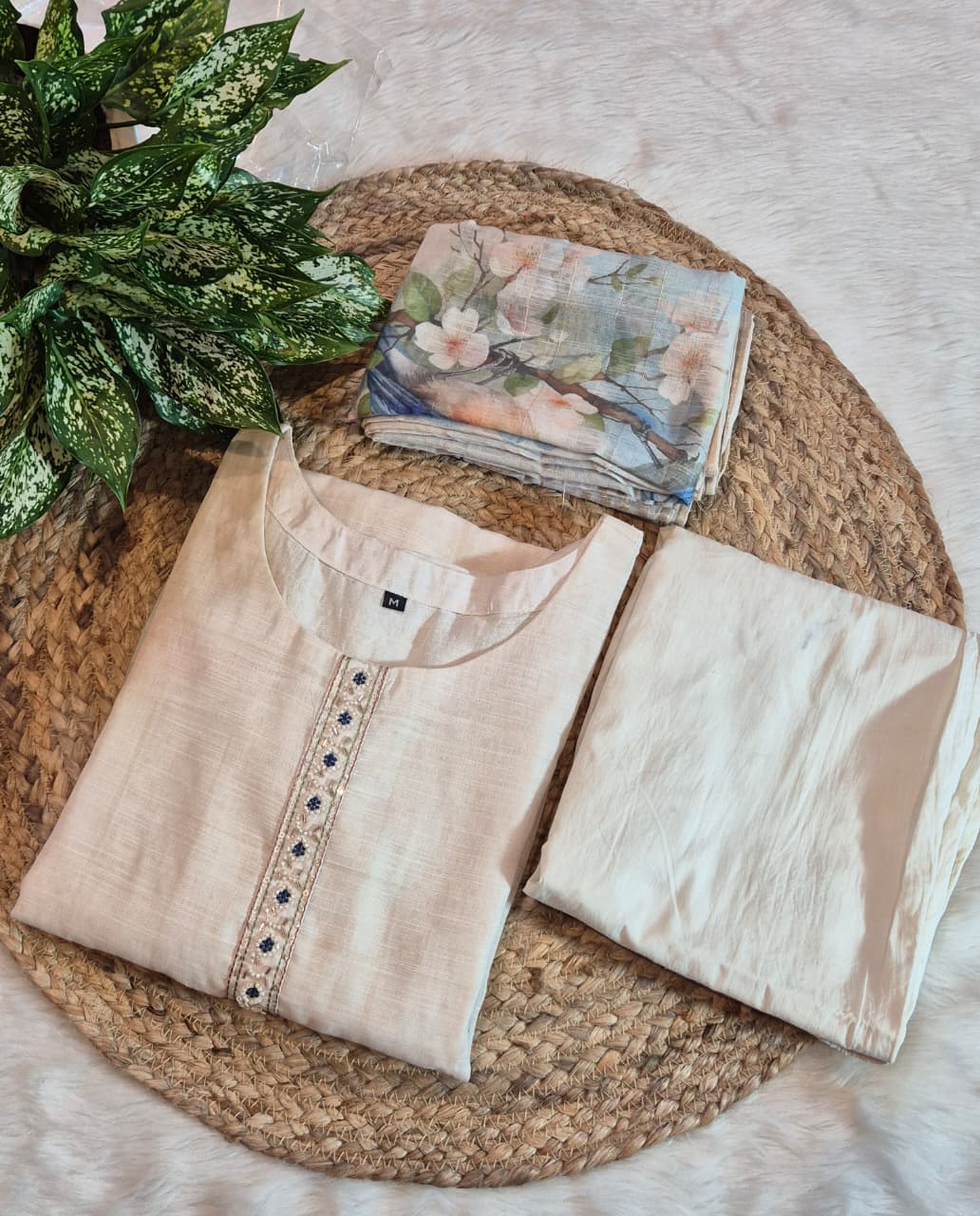 Linen Cutdana Work 3 Piece Set