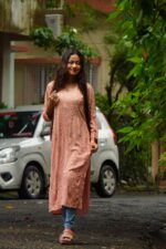 Chikankari Self modal Ombre design - Image 3
